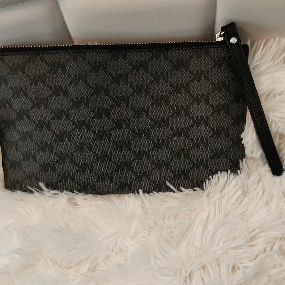 Michael Kors Dark Gray Logo Wristlet - Picture 3 of 4